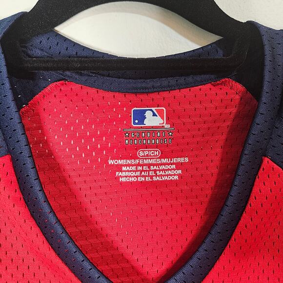 Washington Nationals Women’s Shirt – Size S/P (Small) – MLB Genuine Merchandise - Picture 2 of 4